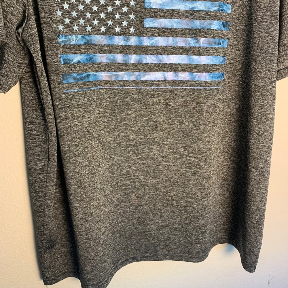 Mossy Oak XL T-Shirt Gray EUC American Flag Fishing Performance Tee - Picture 4 of 7